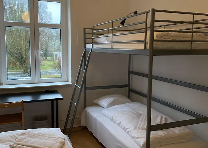 Hotel Femern 3*